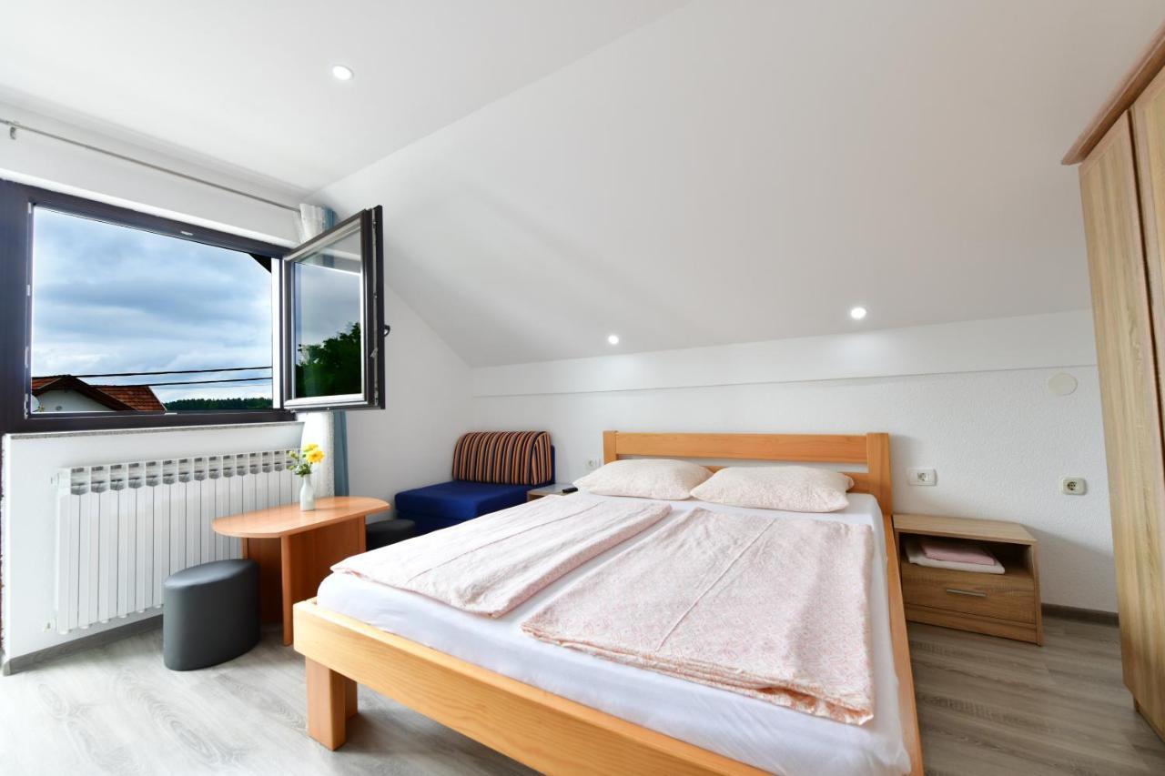 House Marinic Otel Grabovac  Dış mekan fotoğraf